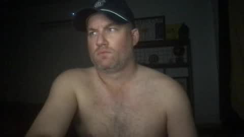 TriflinYoBitch online show from 03-11-26, 09:37