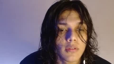 Snapshot of dk_204 chatting on 01-01-25, 01:04 daiki sx online show from 01-01-25, 01:04