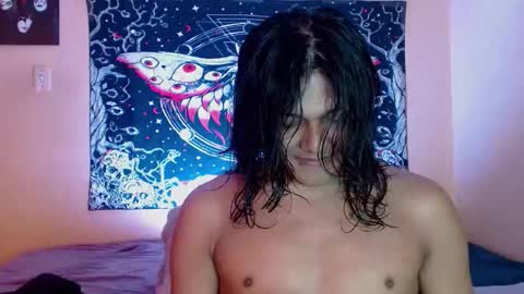 daiki sx online show from 12-22-25, 08:28