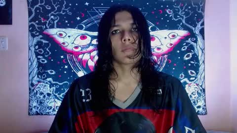 Snapshot of dk_204 chatting on 02-21-26, 12:33 daiki sx online show from 02-21-26, 12:33