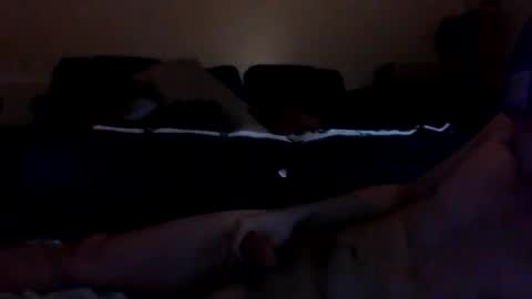 feeeker32 online show from 11-18-25, 06:23