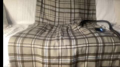 Snapshot of dmitirdarko chatting on 09-23-25, 12:13 Dmitri online show from 09-23-25, 12:13