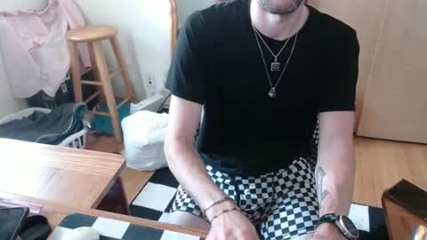 Snapshot of dnasfun chatting on 09-21-25, 04:52 DnAs FunTime online show from 09-21-25, 04:52