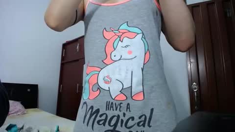 Snapshot of doble_delicia chatting on 10-23-25, 04:39 doble_delicia online show from 10-23-25, 04:39
