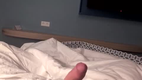 Snapshot of dobson5000 chatting on 01-10-25, 10:57 Bigslick online show from 01-10-25, 10:57
