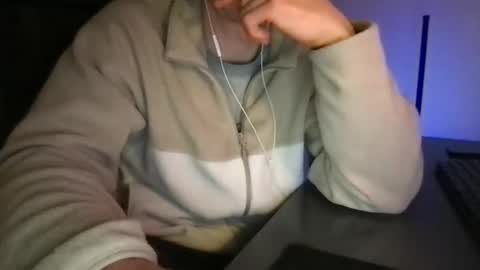 doctor_luv_69 online show from 05-10-26, 08:47