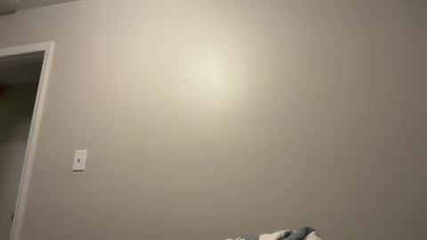 doctorboyfriend online show from 10-21-25, 02:45