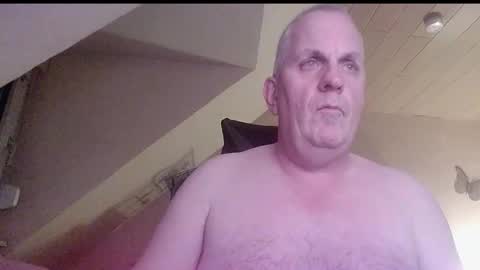 doggy2629 online show from 01-10-26, 10:03