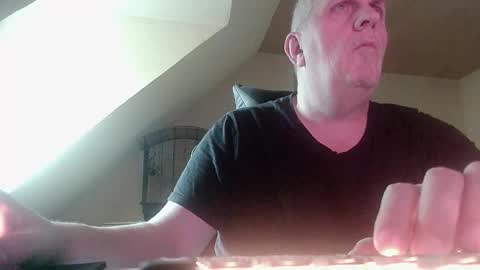 doggy2629 online show from 02-08-26, 08:07