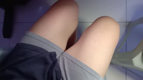 asian little tiger online show from 01-02-25, 02:24