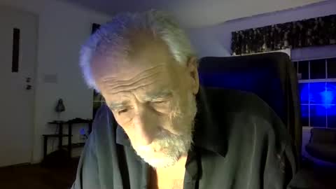 dogluc7 online show from 12-06-24, 12:34