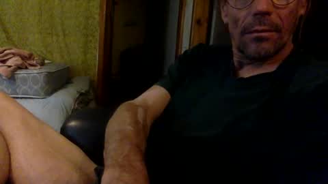 dogstarmanitee online show from 01-08-25, 05:26