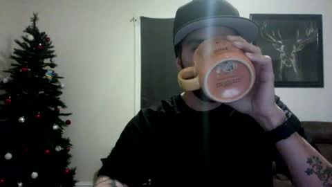 Snapshot of doingmek9 chatting on 12-28-24, 10:02 doingmek9 online show from 12-28-24, 10:02