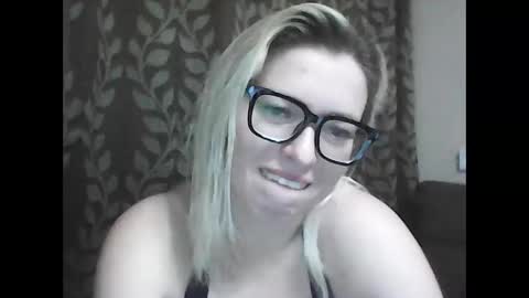 dolce_tempt online show from 12-15-25, 06:56