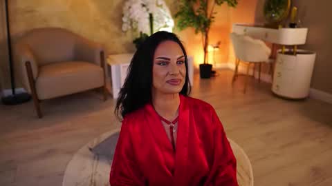 Monica online show from 09-30-25, 09:25