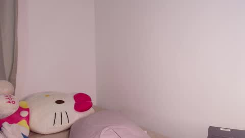 Snapshot of dolceangel__ chatting on 09-09-25, 03:06 Blair online show from 09-09-25, 03:06