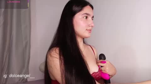 Snapshot of dolceangel__ chatting on 09-21-25, 02:24 Blair online show from 09-21-25, 02:24