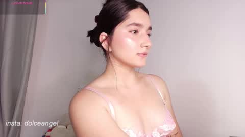 Snapshot of dolceangel__ chatting on 10-02-25, 10:28 Blair online show from 10-02-25, 10:28