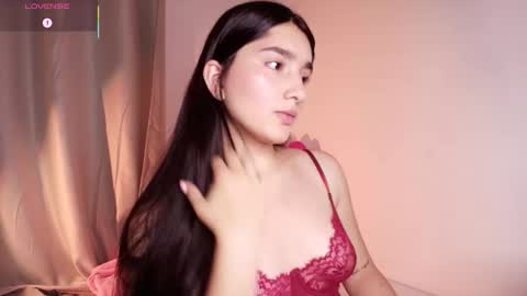 Snapshot of dolceangel__ chatting on 10-16-25, 04:13 Blair online show from 10-16-25, 04:13