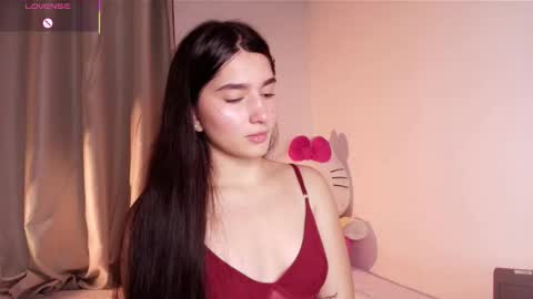 Snapshot of dolceangel__ chatting on 10-18-25, 04:37 Blair online show from 10-18-25, 04:37