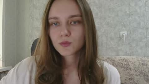 dolcezza_ online show from 06-09-26, 02:17