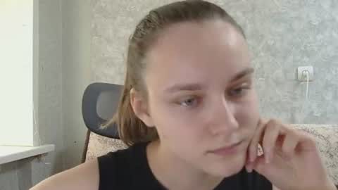 dolcezza_ online show from 06-17-26, 11:34
