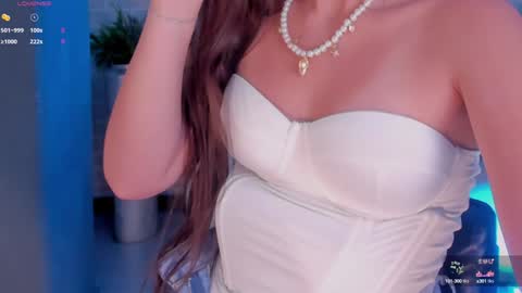 Snapshot of dolcieelliot chatting on 02-05-25, 02:16 Dolcie online show from 02-05-25, 02:16