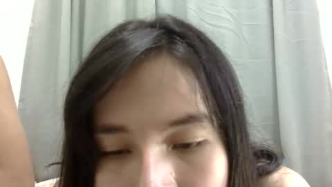 Snapshot of dolfvlucy chatting on 05-18-26, 12:44 dolf william online show from 05-18-26, 12:44
