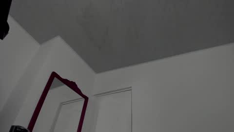 Snapshot of doll10starx chatting on 12-07-24, 09:22 Ludika Santiago online show from 12-07-24, 09:22