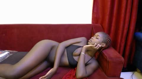 Lina online show from 10-13-25, 03:28