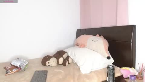 Snapshot of doll_and_sex chatting on 12-14-24, 02:34 Auro and Santiago online show from 12-14-24, 02:34
