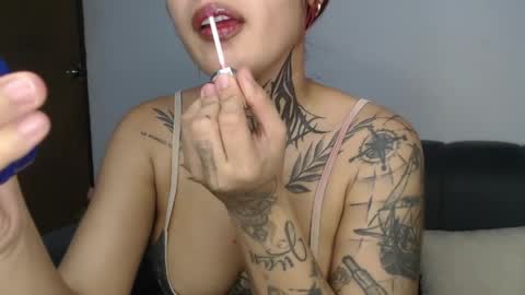 doll_and_thebrown online show from 05-12-26, 03:36