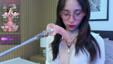 Bella  online show from 05-09-26, 08:03