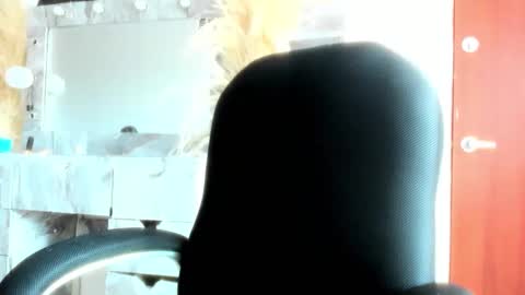 Snapshot of doll_celeste19 chatting on 03-30-26, 06:20 C E L E S T E online show from 03-30-26, 06:20