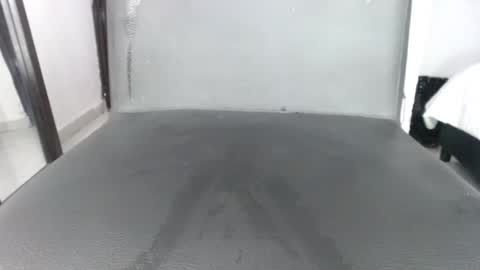 doll_dollys_ online show from 02-20-25, 01:25