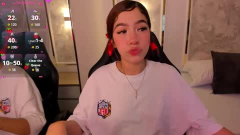 D  online show from 10-11-25, 07:12