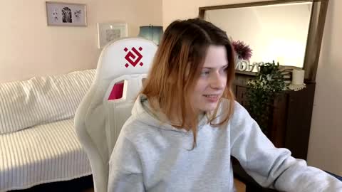 Your doll Lesli online show from 12-09-24, 02:06