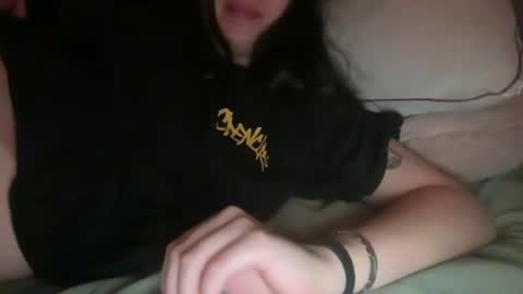 Doll online show from 07-31-26, 07:41