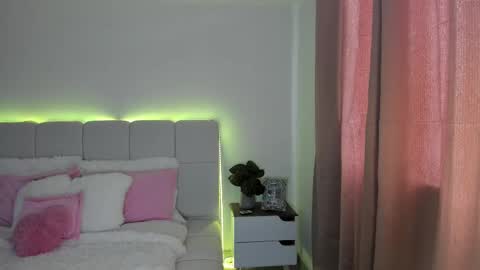 doll_oriana online show from 02-03-26, 08:03