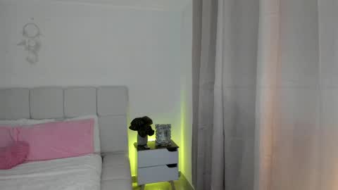 Snapshot of doll_oriana chatting on 05-07-26, 11:10 doll_oriana online show from 05-07-26, 11:10