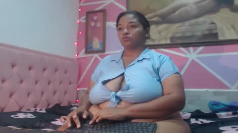 Snapshot of doll_rihana chatting on 02-22-26, 07:29 doll rihana online show from 02-22-26, 07:29