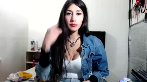 Catherine XXX online show from 02-22-25, 08:40