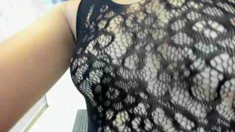 Samy online show from 05-25-26, 01:06