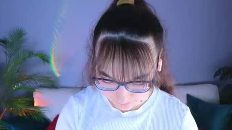 Snapshot of doll_tessa chatting on 10-12-25, 02:27 Tessa online show from 10-12-25, 02:27