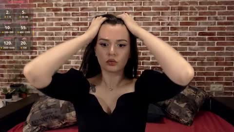 Snapshot of doll_tiffany chatting on 11-01-25, 06:32 Jade online show from 11-01-25, 06:32