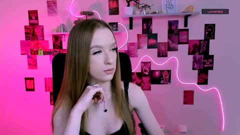 doll_vey online show from 05-08-26, 09:03