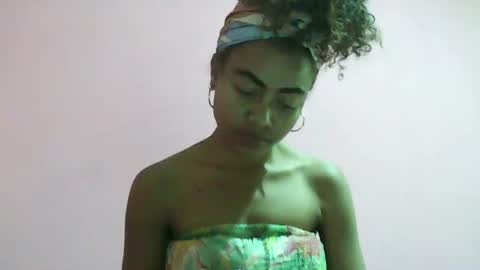 dollepoupee online show from 10-03-25, 08:22