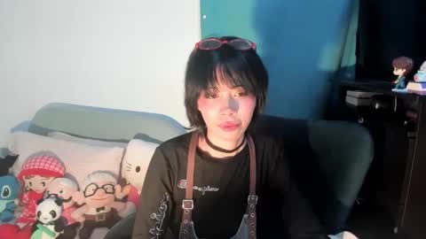 mina online show from 09-16-25, 03:07