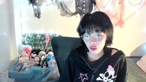 mina online show from 10-14-25, 02:12