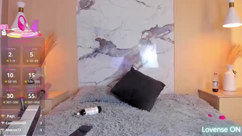 dolly_brownc online show from 09-15-25, 10:26